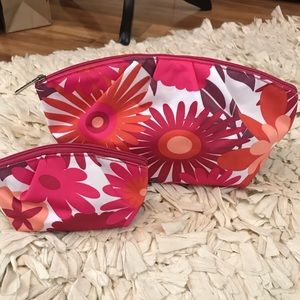 Clinique make up case set